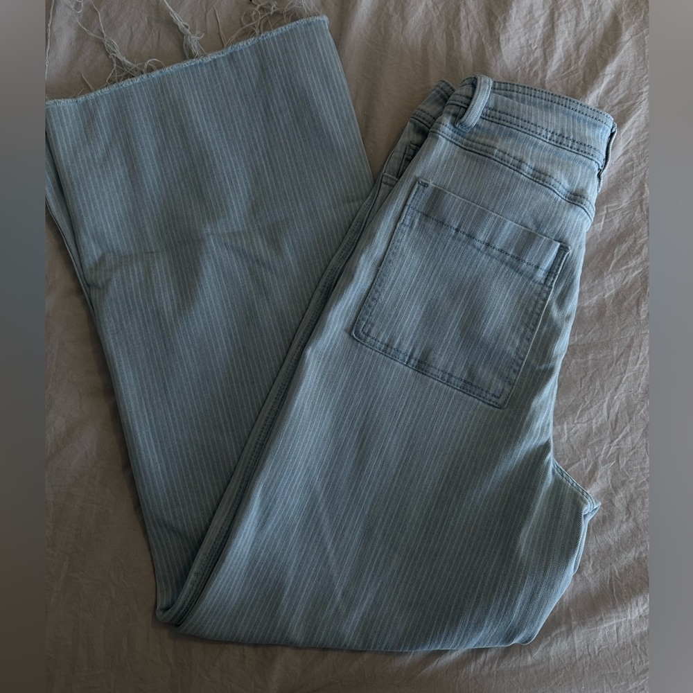 FOREVER 21 / pinstripe / wide leg / cropped jean